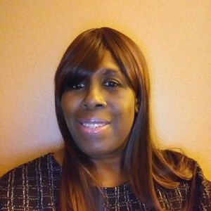 Meet your Posher, Brenda